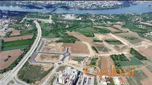 GRAĐEVINSKI PLAC NA MIŠELUKU 3 – 746 m² – RAVAN – ČISTI PAPIRI